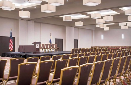 Greenwood Village Hotel | 4-Star Hotel ∙ DoubleTree by Hilton Denver Tech