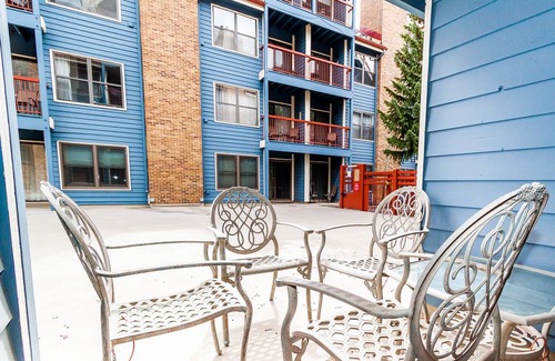 Historic District Apartment | 40 m² Apartment ∙ 4 guests