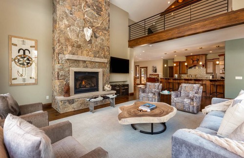 Keystone House | 408 m² House ∙ 4 bedrooms ∙ 11 guests
