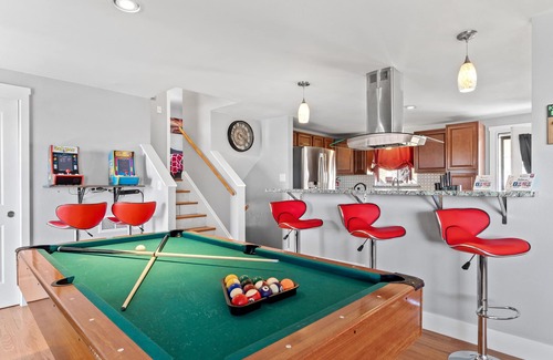 Welby House | 420Friendly HotTub GameRoom MovieTheater PoolTable
