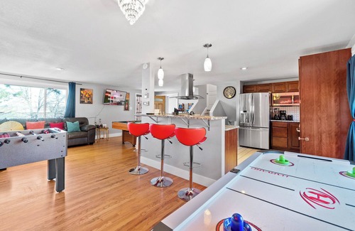 Welby House | 420Friendly HotTub GameRoom MovieTheater PoolTable