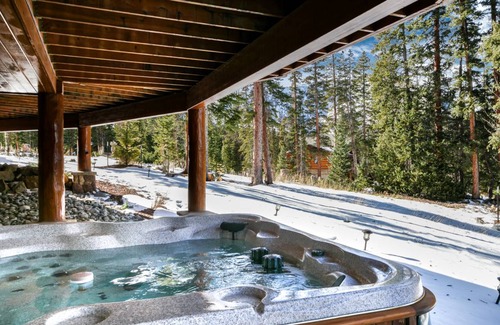 Quandary Village Cabin | 423 m² Cabin ∙ 4 bedrooms ∙ 8 guests