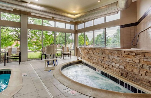 Fort Collins Hotel | 43 m² Hotel ∙ 127 guests