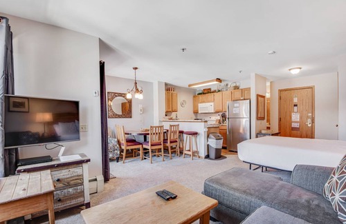 Historic District Apartment | 43 m² Studio flat ∙ 4 guests