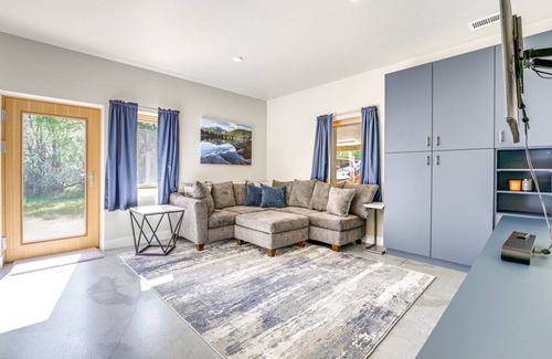 Redlands House | 46 m² House ∙ 1 bedroom ∙ 2 guests