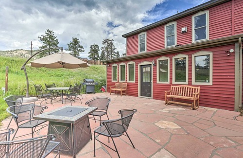 Conifer House | 464 m² House ∙ 4 bedrooms ∙ 10 guests