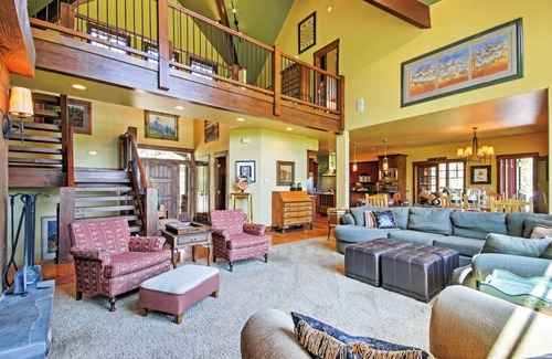 Granby House | 464 m² House ∙ 4 bedrooms ∙ 10 guests