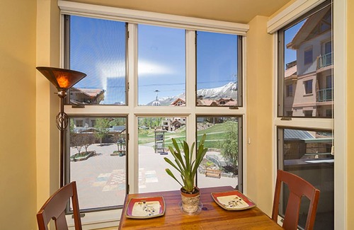 Mountain Village Apartment | 47 m² Apartment ∙ 1 bedroom ∙ 4 guests