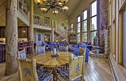 Valley of the Sun House | 470 m² House ∙ 5 bedrooms ∙ 12 guests