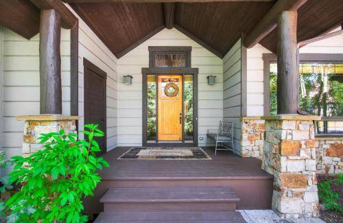 Christie Heights House | 473 m² House ∙ 6 bedrooms ∙ 16 guests