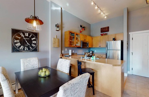 East Village at Copper Condo | 48 m² Condo ∙ 1 bedroom ∙ 4 guests