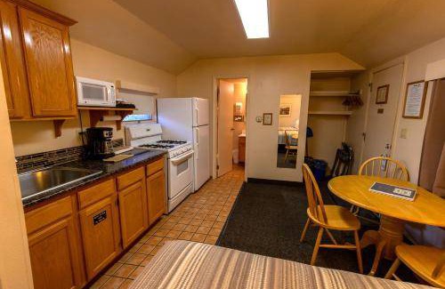 Salida Hotel | 48 m² Motel ∙ 2 bedrooms ∙ 9 guests