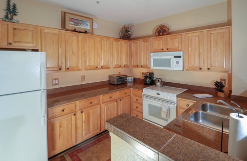 Mountain House Condo | 4BR4BA Keystone Condo Rental, Walk to Lifts. GreatRentalKeystone in The Gateway