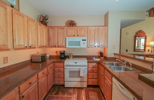 Mountain House Condo | 4BR4BA Keystone Condo Rental, Walk to Lifts. GreatRentalKeystone in The Gateway
