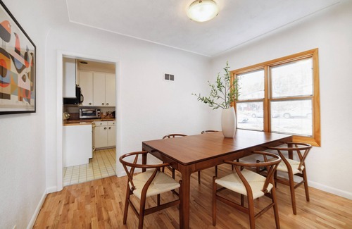 Newlands House | 5 min drive to CU/Pearl St - Best Neighborhood in Boulder