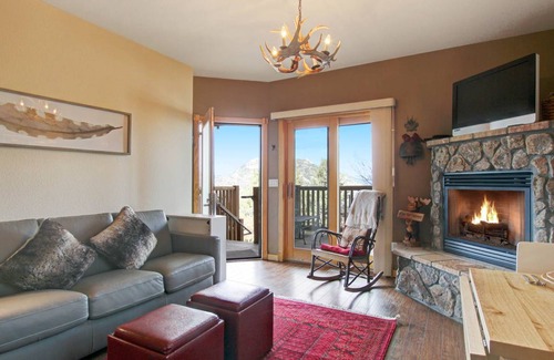 Estes Park Condo | 52 m² Condo ∙ 1 bedroom ∙ 4 guests