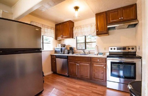 Estes Park Hotel | 53 m² Motel ∙ 127 guests