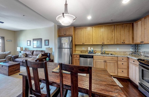 Silvercreek Condo | 55 m² Condo ∙ 1 bedroom ∙ 4 guests