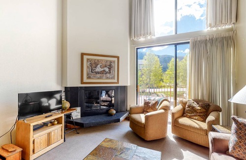 East Village at Copper Apartment | 57 m² Studio flat ∙ 4 guests