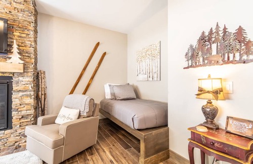 Lakeside Village Apartment | 58 m² Apartment ∙ 1 bedroom ∙ 5 guests