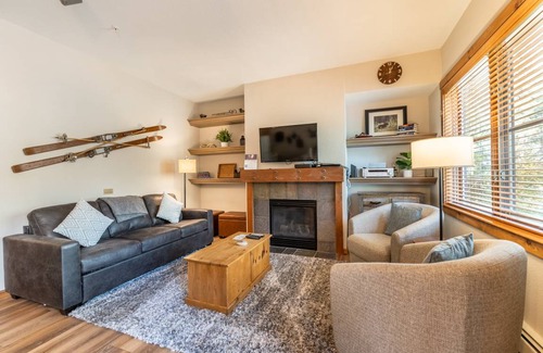 Lakeside Village Apartment | 58 m² Apartment ∙ 1 bedroom ∙ 4 guests