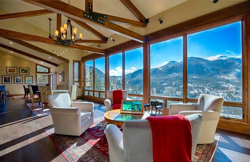 Windcliff Estates House | 605 m² House ∙ 6 bedrooms ∙ 10 guests
