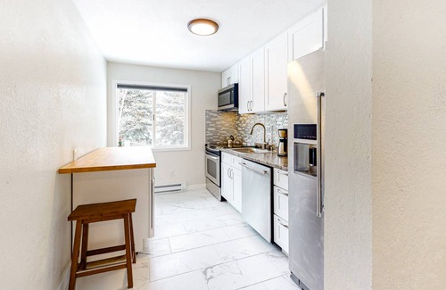 Avon Condo | 65 m² Condo ∙ 2 bedrooms ∙ 4 guests