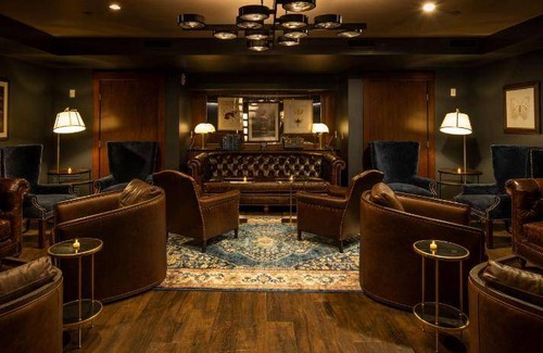 Old Town West Hotel | 65 m² Hotel ∙ 127 guests