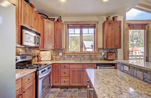 Keystone Condo | 6508 Settlers Creek Townhomes