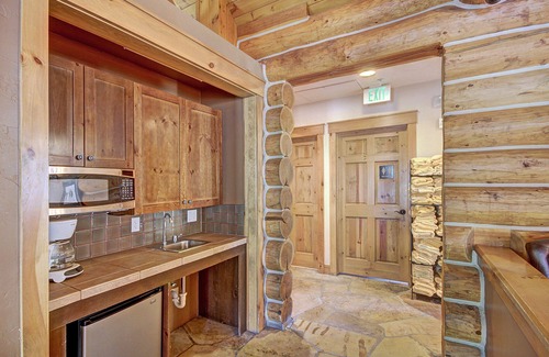 Keystone Condo | 6508 Settlers Creek Townhomes