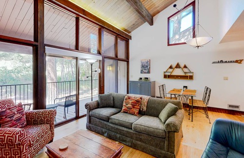 Purgatory Condo | 68 m² Condo ∙ 1 bedroom ∙ 5 guests