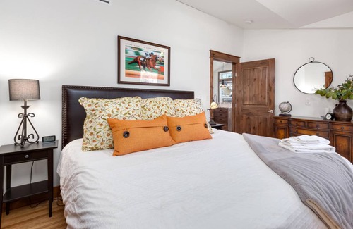 University Park Apartment | 70 m² Apartment ∙ 1 bedroom ∙ 4 guests