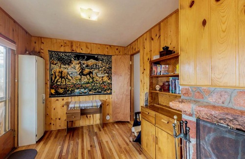 Woodland Park Cabin | 70 m² Cabin ∙ 2 bedrooms ∙ 6 guests
