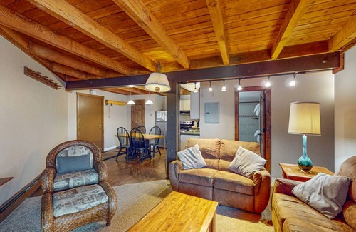 Wildernest Condo | 70 m² Condo ∙ 2 bedrooms ∙ 6 guests
