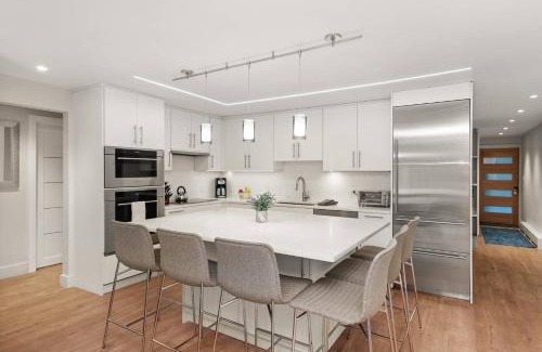 Aspen House | 700 Monarch 104