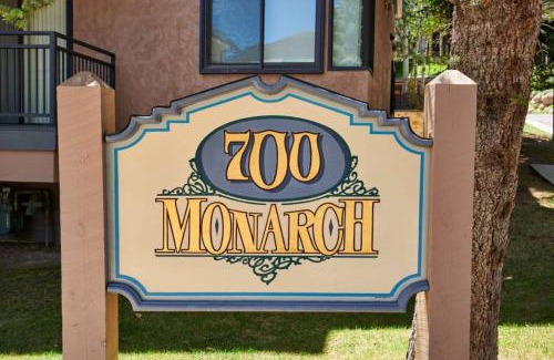 Aspen House | 700 Monarch 302