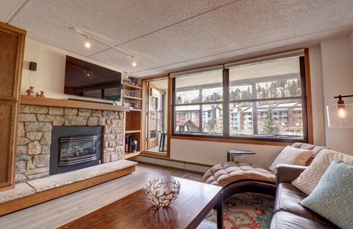 Copper Mountain Village Condo | 73 m² Condo ∙ 1 bedroom ∙ 4 guests