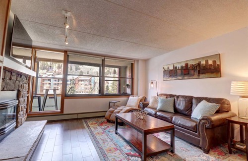 Copper Mountain Village Condo | 73 m² Condo ∙ 1 bedroom ∙ 4 guests
