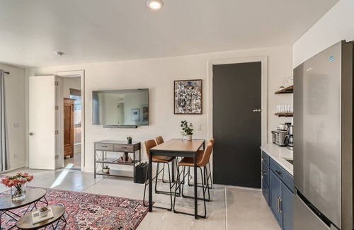 Sloan Lake House | 74 m² House ∙ 2 bedrooms ∙ 4 guests