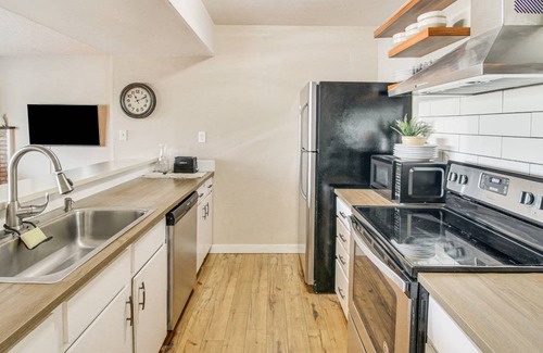 Skyway Apartment | 75 m² Apartment ∙ 1 bedroom ∙ 3 guests