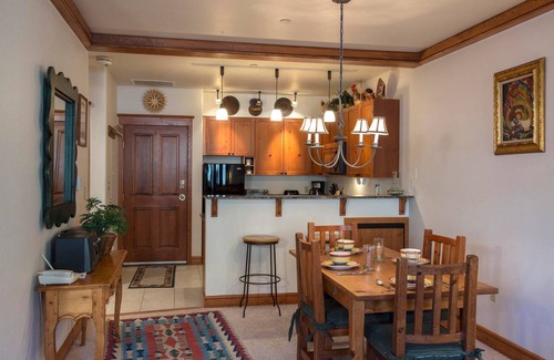 Mountain Village House | 75 m² House ∙ 1 bedroom ∙ 4 guests