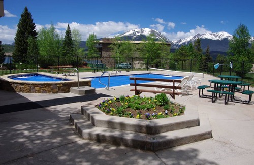 Dillon Apartment | 78 m² Apartment ∙ 2 bedrooms ∙ 4 guests