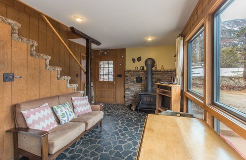 Ridgway House | 79 m² House ∙ 2 bedrooms ∙ 5 guests