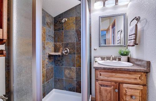 San Juan River Village House | 86 Larkspur Pl
