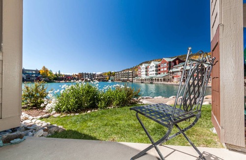 Lakeside Village Apartment | 92 m² Apartment ∙ 1 bedroom ∙ 4 guests