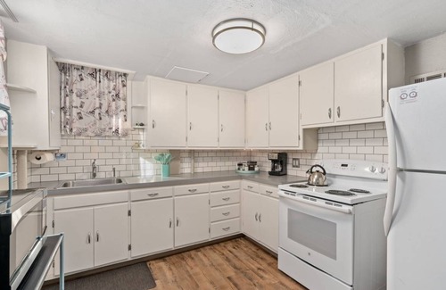 Old Town West Apartment | 93 m² Apartment ∙ 2 bedrooms ∙ 4 guests