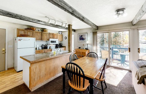 Snowmass Village Condo | 93 m² Condo ∙ 2 bedrooms ∙ 6 guests
