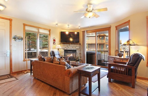 Estes Park Condo | 94 m² Condo ∙ 2 bedrooms ∙ 6 guests