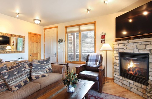 Estes Park Condo | 94 m² Condo ∙ 2 bedrooms ∙ 6 guests