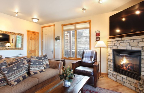 Estes Park Condo | 94 m² Condo ∙ 2 bedrooms ∙ 6 guests